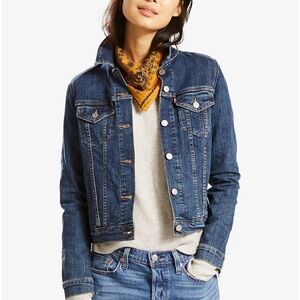 LEVI Women's Original Cotton Denim Trucker Jacket